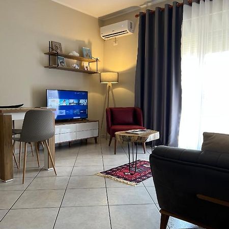 Numa Apartament Vlorë Exteriör bild