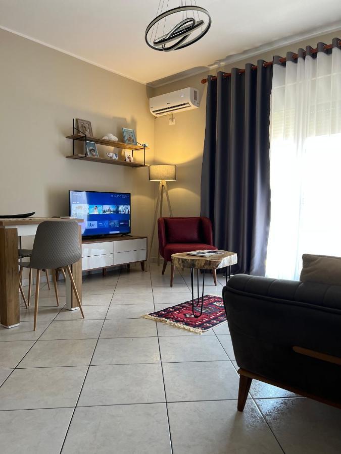 Numa Apartament Vlorë Exteriör bild